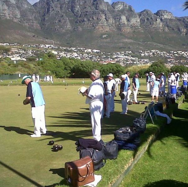 _1492682061-571142520_1370694176_bowls_fun_day_at_the_glen_2.jpg